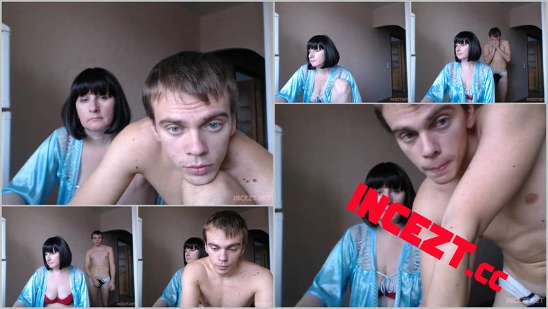 REAL Mom-Son Webcam 3 [2020, INCEZT, Roleplay, Family Sex, Incest, 480p]