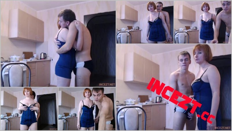 REAL Mom-Son Webcam 1 (2) [2020, INCEZT, Taboo, Incest, Roleplay, 480p]