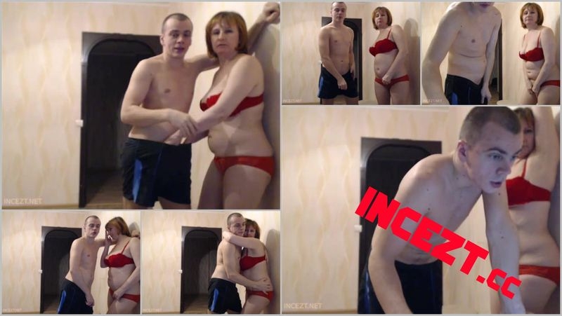 REAL Mom-Son Webcam 2 (10) [2020, INCEZT, Incest, Family Sex, Roleplay, 480p]