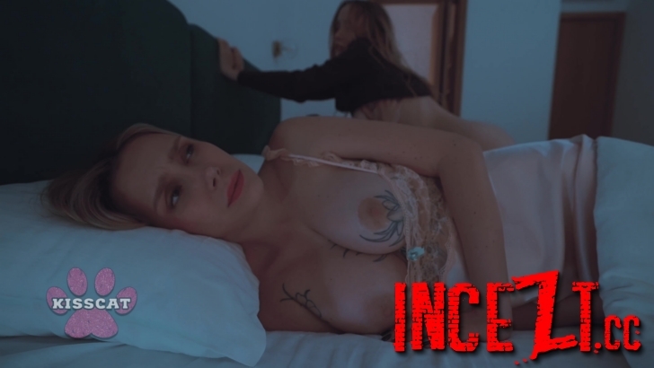 Oops Stepson Accidentally Cum In Step Stepmom After Fucked Stepstepsister Polly Yangs In Shared B...